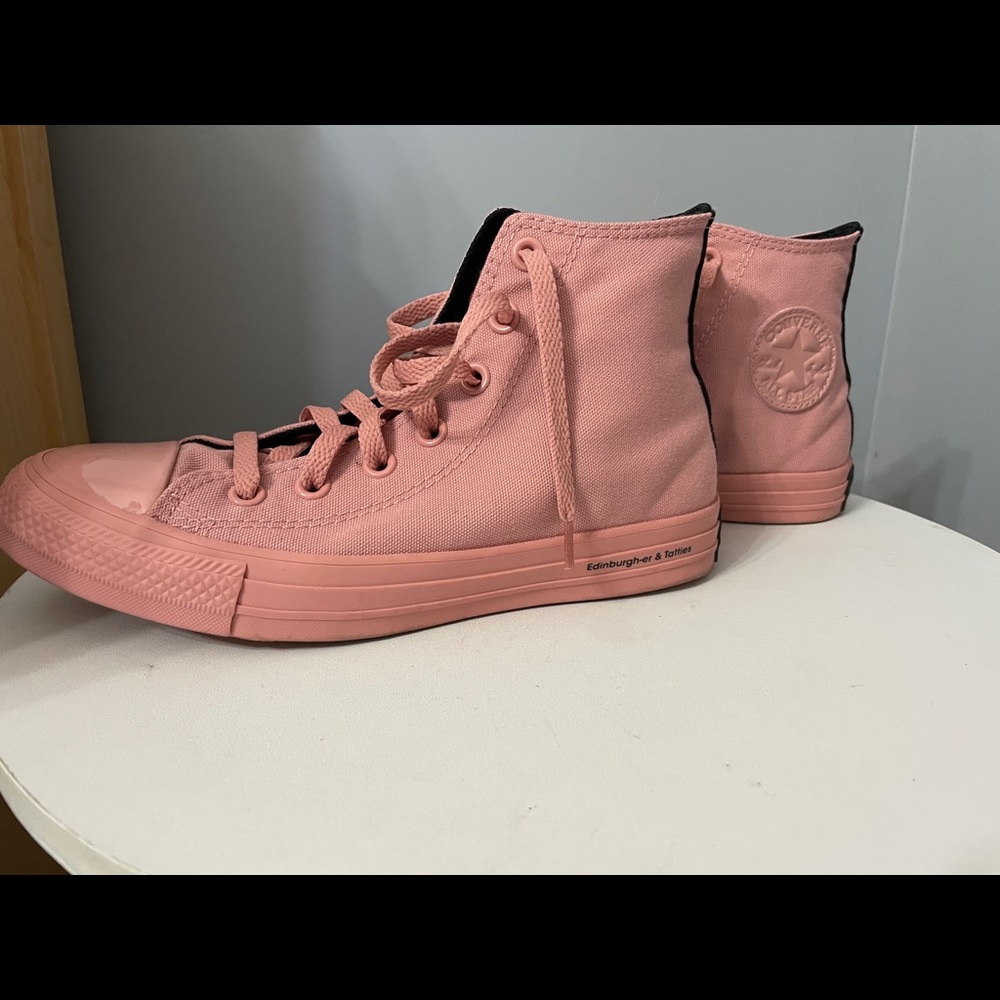 High top converse size 7